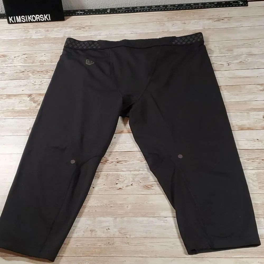 Men's Under Armour Rush 3/4 Leggings Black 2XL‎